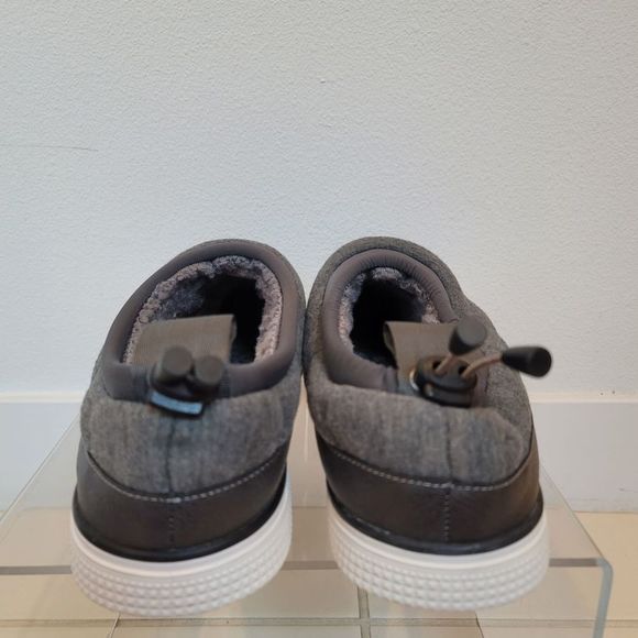 Kenneth Cole Reaction Amelia Quilted Slip-On Sneaker Dark Grey Size 12 - Picture 3 of 8